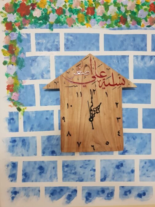 Customized Wooden Wall-clock House Shape