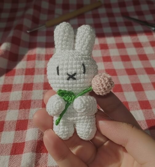 crochet miffy - sweet and simple